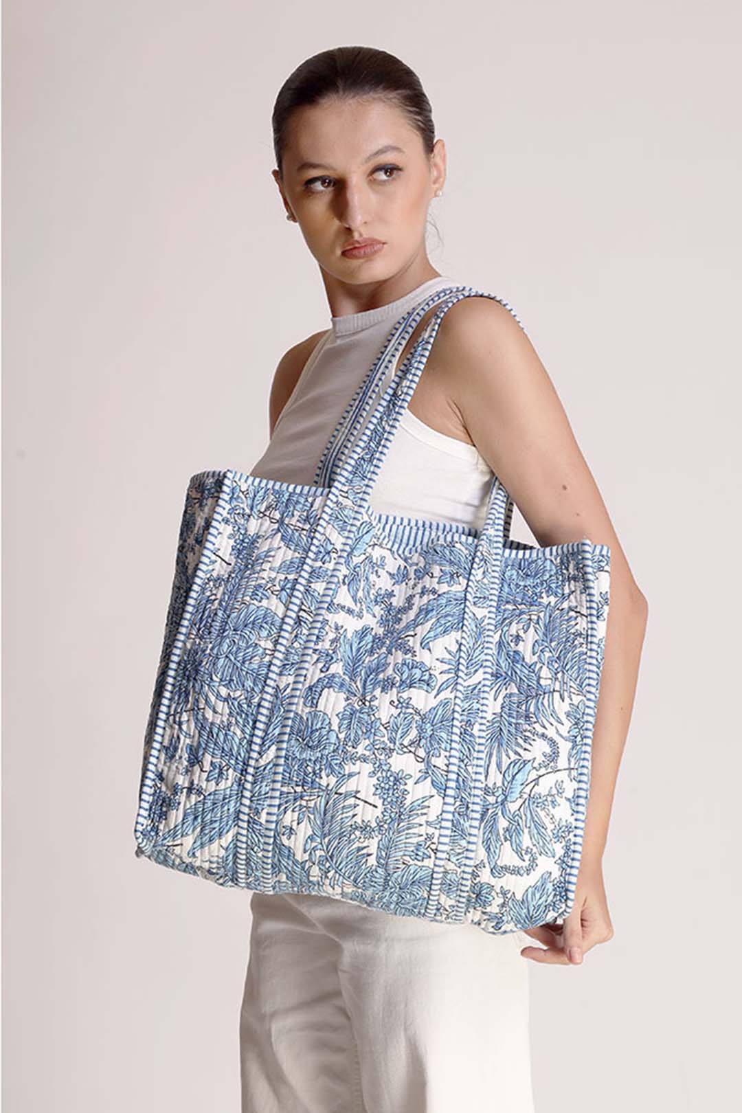 Amira Tropical Motif Tote Bag