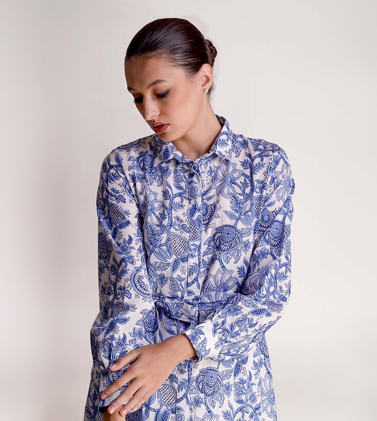 Linda - Porcelain Print Shirt Maxi Dress - Blue