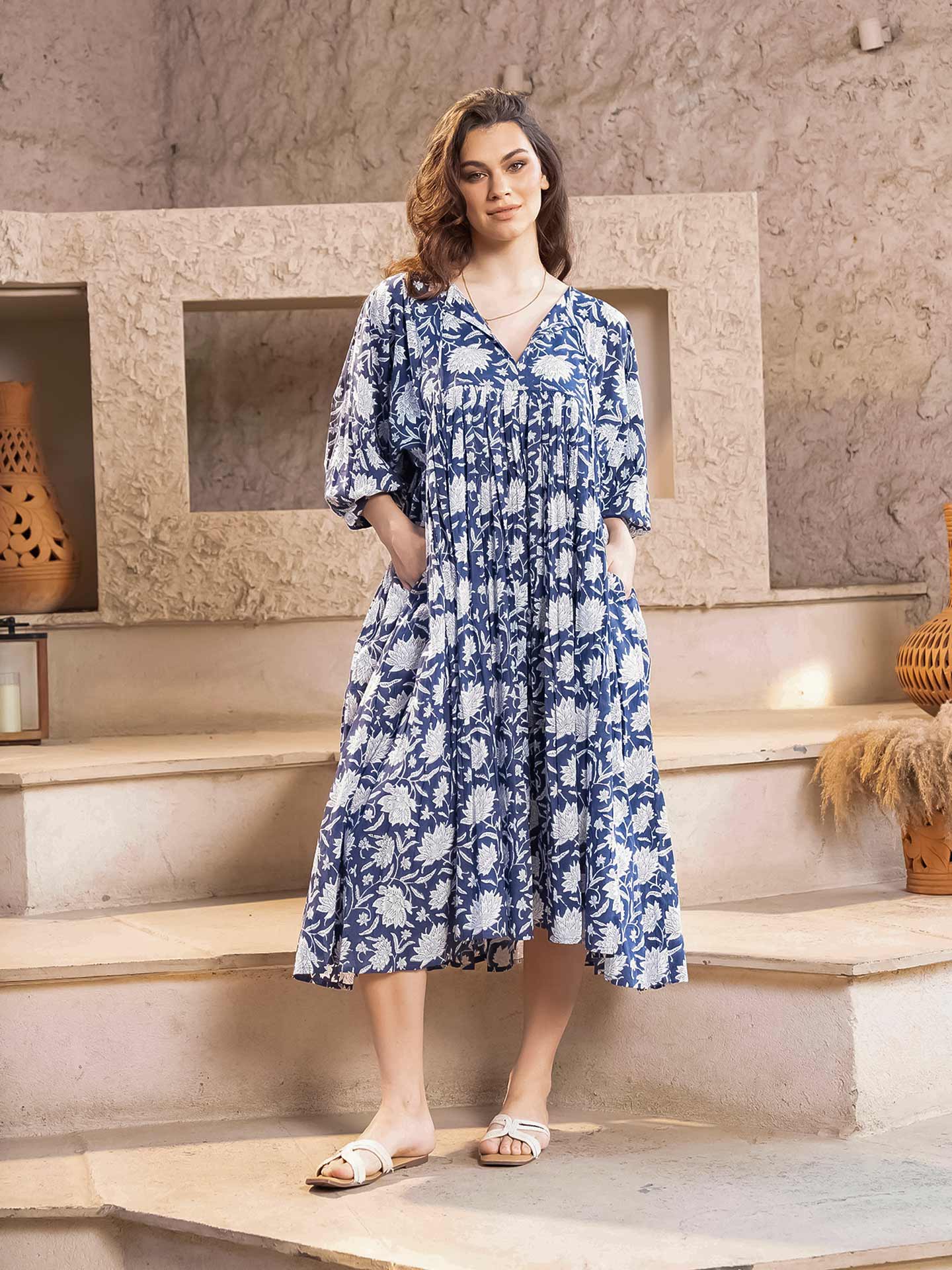 Ava - Printed Midi Dress - Blue