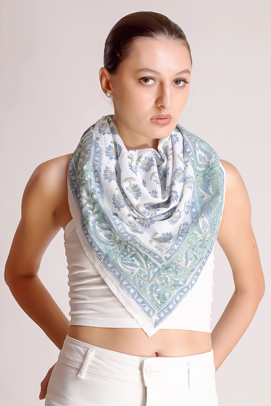 Saisha Cotton Multicolor Floral Scarf